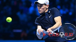 Jannik Sinner Berhasil Melaju ke Semifinal ATP Finals Dengan Catatan Sempurna 3-0