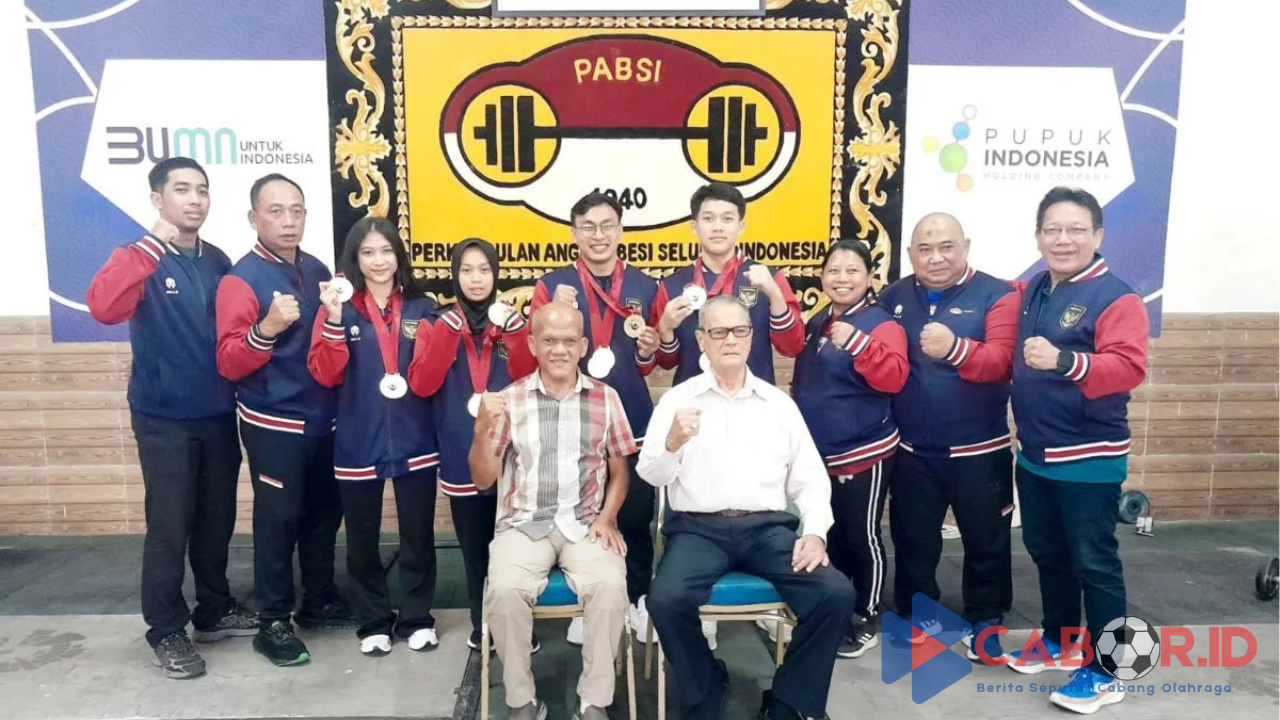 Indonesia Berhasil Bawa Pulang 6 Emas dari Kejuaraan Angkat Besi Junior di Qatar