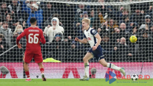 Leg I Semifinal Carabao Cup: Tottenham Menang Menang 1-0 atas Liverpool