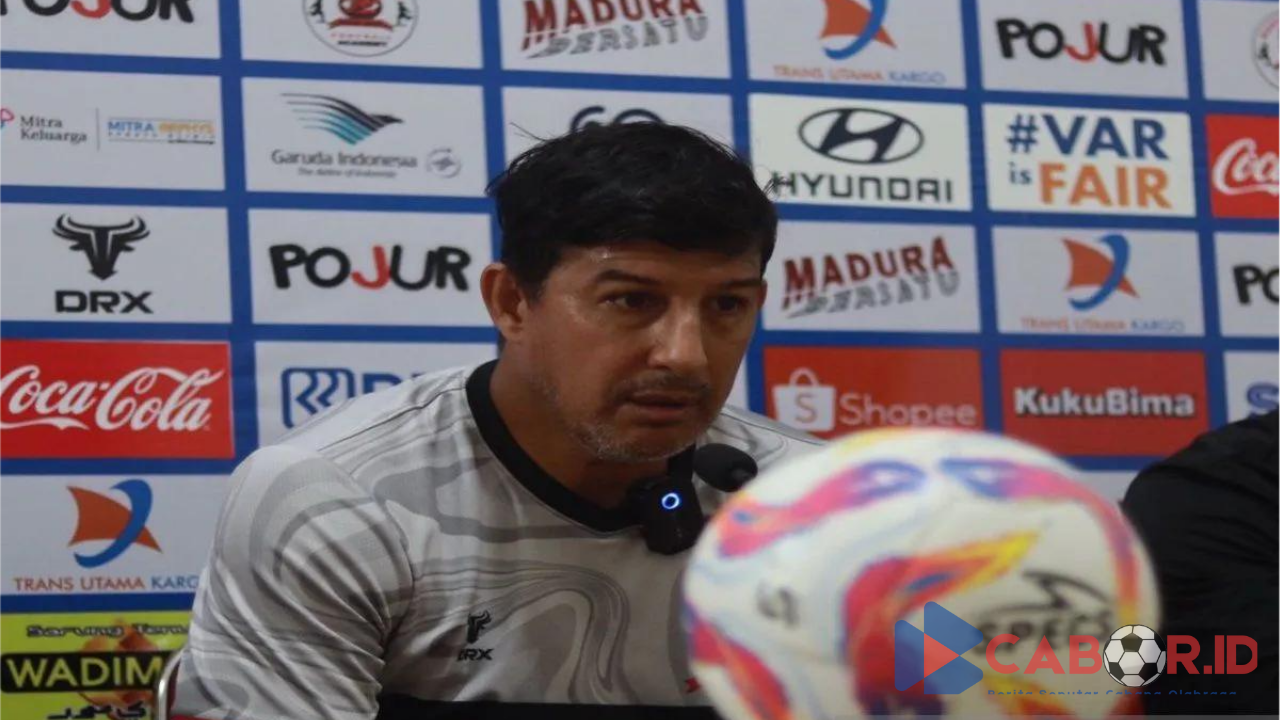 Pelatih Madura United Nyatakan Fokus pada Perbaikan Mental Pemain