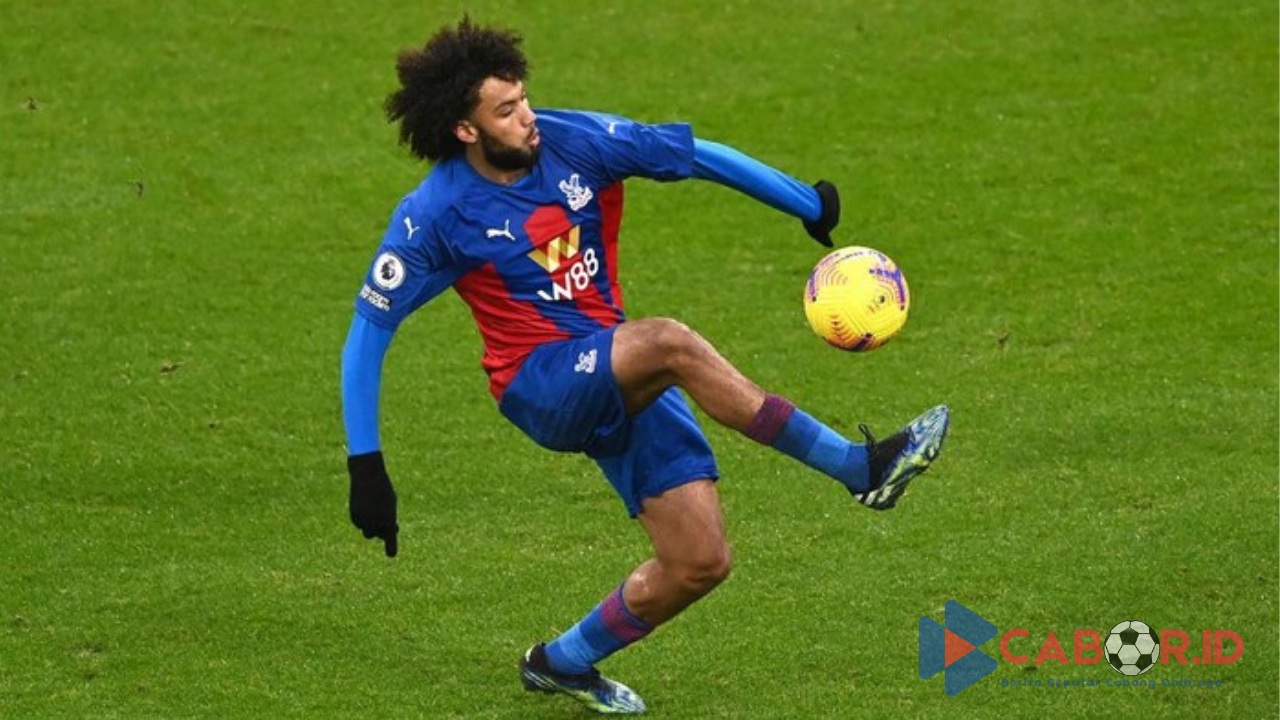Patrick Kluivert Sedang Lakukan Pendekatan ke Jairo Riedewald