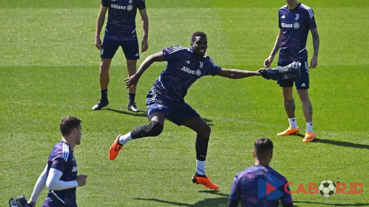 Marseille Dikabarkan Tertarik Datangkan Paul Pogba