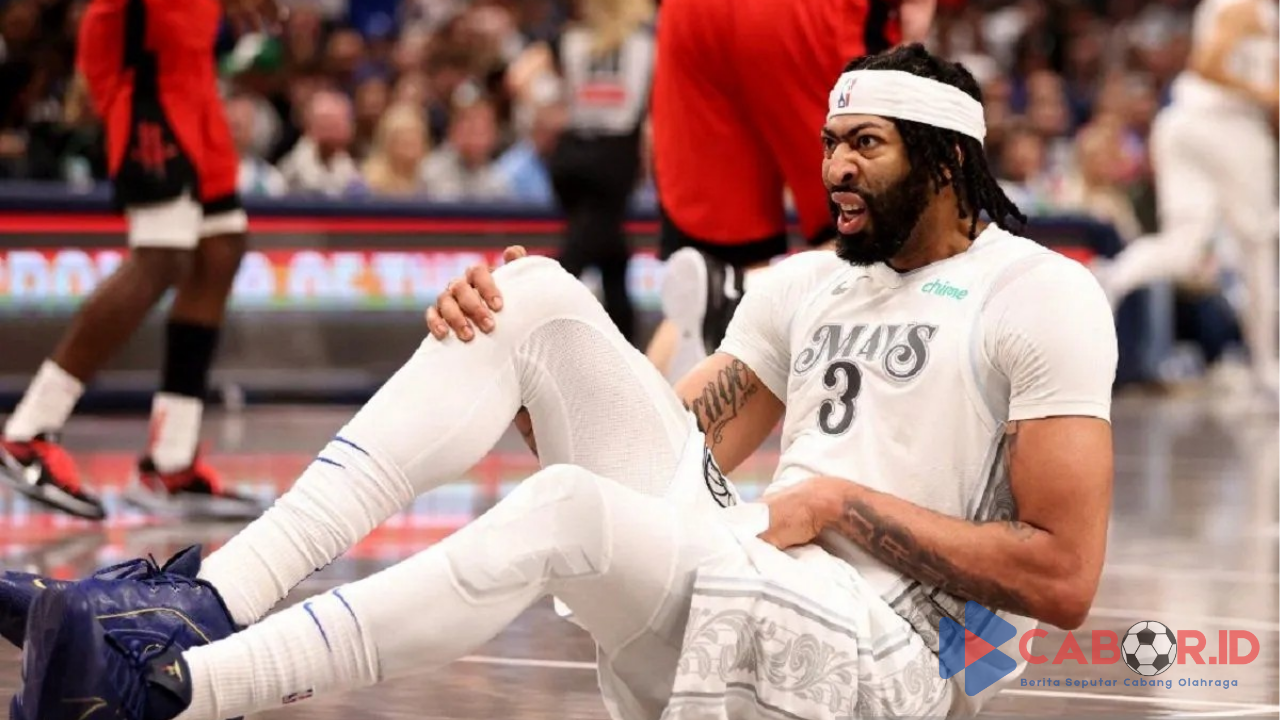 Anthony Davis Alami Cedera dalam Debutnya Bersama Dallas Mavericks