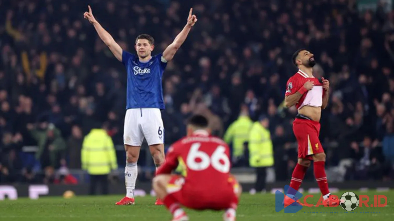 Gol Tarkowski Selamatkan Everton dari Kekalahan Kontra Liverpool