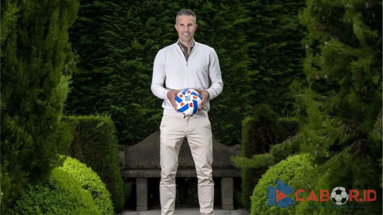 Robin van Persie Dikabarkan akan Ditunjuk Latih Feyenoord