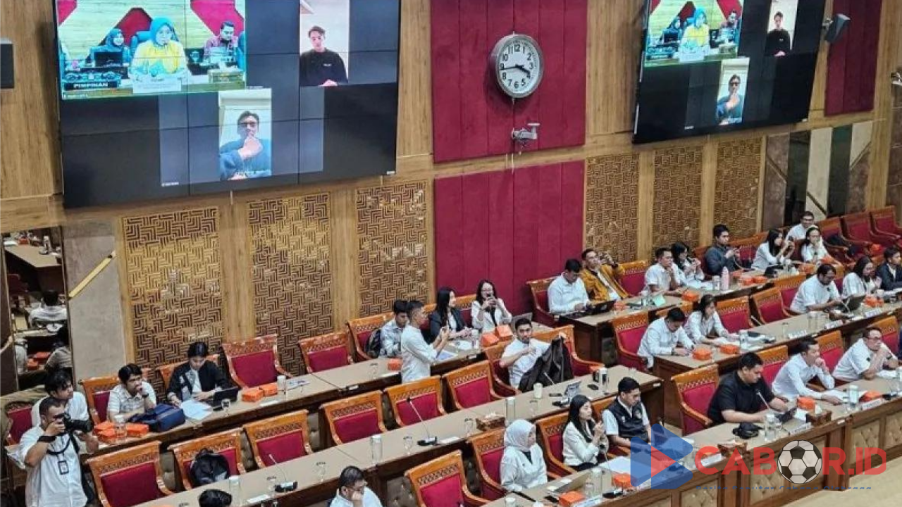 Naturalisasi Romeny, Geypens, dan Markx Disetujui Pada Rapat Paripurna DPR